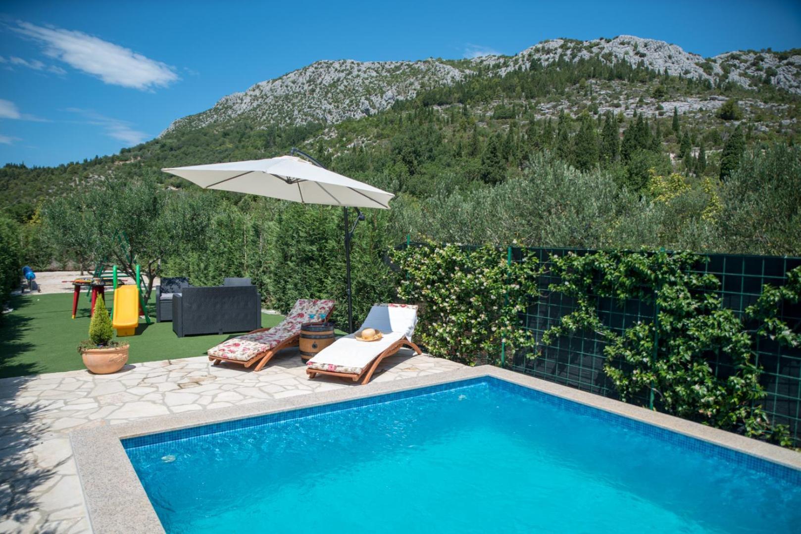 Holiday Home Zavala 克勒克 外观 照片